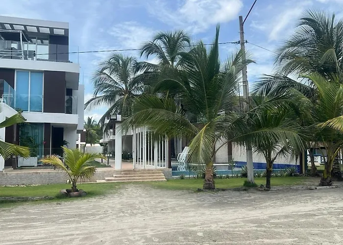 Casa De Playa Frente Al Mar.
